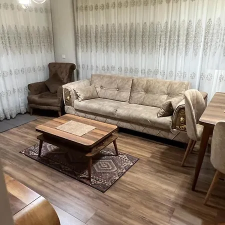 Apartment Wonderful 4 Bedrooms With Pool